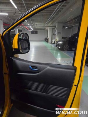 Hyundai Staria L3.5 ttt10013 2025 года из Южной Кореи