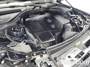 Mercedes-Benz GLC-Class GLC300 4MATIC Coupe 2024 года из Южной Кореи
