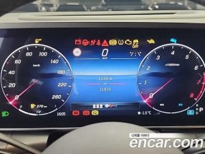 Mercedes-Benz GLC-Class GLC300 4MATIC Coupe 2024 года из Южной Кореи