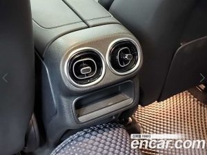 Mercedes-Benz GLC-Class GLC300 4MATIC Coupe 2024 года из Южной Кореи