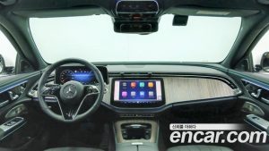 Mercedes-Benz E-Class E350e 4MATIC 2025 года из Южной Кореи