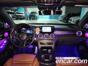 Mercedes-Benz GLC-Class GLC300 4MATIC Coupe 2023 года из Южной Кореи
