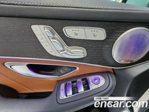 Mercedes-Benz GLC-Class GLC300 4MATIC Coupe 2023 года из Южной Кореи