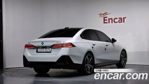 BMW 5-Series 530i xDrive M Sport 2024 года из Южной Кореи