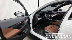 BMW 5-Series 530i xDrive M Sport 2024 года из Южной Кореи