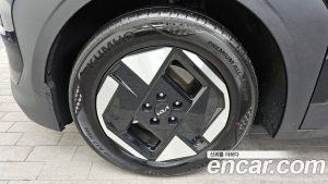 Kia EV3 Long Range 2WD 2025 года из Южной Кореи