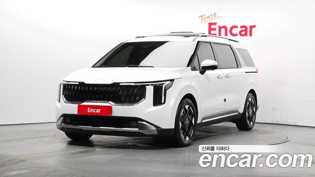 Kia Canival Бензин 7-Seater Signature 2024 года из Кореи