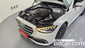 Mercedes-Benz S-Class S450 4MATIC 2024 года из Южной Кореи