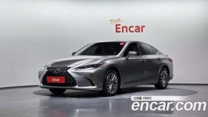 Lexus ES Executive 2025 года из Южной Кореи