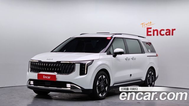 Kia Canival 9-Seater Signature 2025 года из Кореи