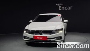 Volkswagen Passat 2.0 TDI Premium 2022 года из Южной Кореи