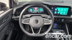 Volkswagen Golf 2.0 TDI Prestige 2022 года из Южной Кореи