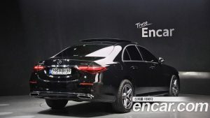 Mercedes-Benz S-Class S400 d 4MATIC 2023 года из Южной Кореи