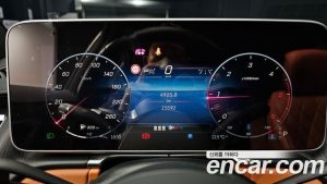 Mercedes-Benz S-Class S400 d 4MATIC 2023 года из Южной Кореи