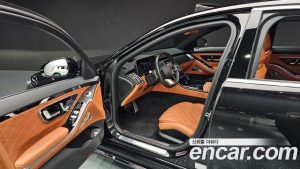 Mercedes-Benz S-Class S400 d 4MATIC 2023 года из Южной Кореи