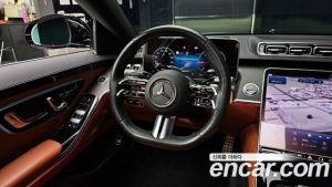 Mercedes-Benz S-Class S400 d 4MATIC 2023 года из Южной Кореи