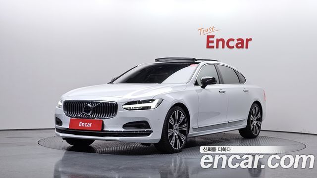 Volvo S90 B6 AWD ULTIMATE Bright 2023 года из Кореи