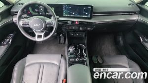 Kia K5 2.0 2024 года из Южной Кореи