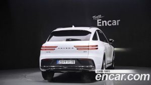 Genesis GV70 2.5T Бензин AWD 2025 года из Южной Кореи