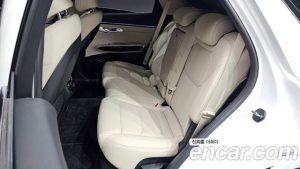 Genesis GV70 2.5T Бензин AWD 2025 года из Южной Кореи