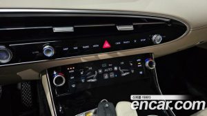 Genesis GV70 2.5T Бензин AWD 2025 года из Южной Кореи