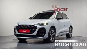 Audi Q5 40 TFSI 4WD S Line 2025 года из Южной Кореи