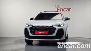 Audi Q5 40 TFSI 4WD S Line 2025 года из Южной Кореи