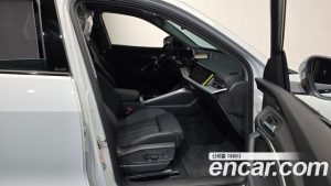 Audi Q5 40 TFSI 4WD S Line 2025 года из Южной Кореи