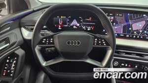 Audi Q5 40 TFSI 4WD S Line 2025 года из Южной Кореи