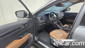 Renault-KoreaSamsung QM6 2.0 GDe RE Signature 2WD 2022 года из Южной Кореи