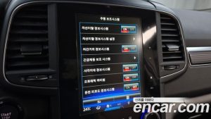 Renault-KoreaSamsung QM6 2.0 GDe RE Signature 2WD 2022 года из Южной Кореи