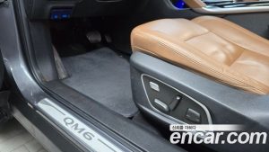 Renault-KoreaSamsung QM6 2.0 GDe RE Signature 2WD 2022 года из Южной Кореи