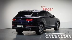 Bentley Bentayga 4.0 V8 2022 года из Южной Кореи