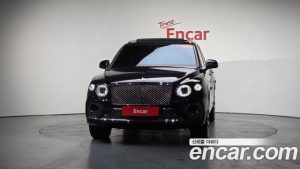 Bentley Bentayga 4.0 V8 2022 года из Южной Кореи