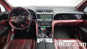 Bentley Bentayga 4.0 V8 2022 года из Южной Кореи