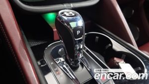Bentley Bentayga 4.0 V8 2022 года из Южной Кореи