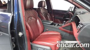 Bentley Bentayga 4.0 V8 2022 года из Южной Кореи