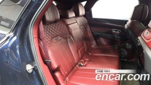 Bentley Bentayga 4.0 V8 2022 года из Южной Кореи
