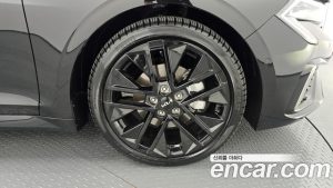 Kia K5 1.6 Turbo 2025 года из Южной Кореи