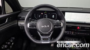 Kia K5 1.6 Turbo 2025 года из Южной Кореи