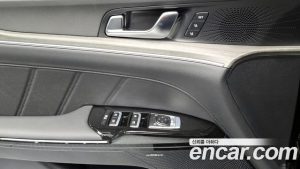 Kia K5 1.6 Turbo 2025 года из Южной Кореи