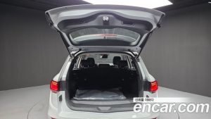 Renault-KoreaSamsung QM6 2.0 LPe RE 2WD 2026 года из Южной Кореи