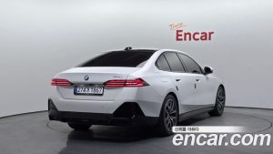 BMW 5-Series 523d M Sport 2024 года из Южной Кореи