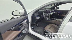 BMW 5-Series 523d M Sport 2024 года из Южной Кореи