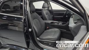 Hyundai Sonata 2.0 2024 года из Южной Кореи