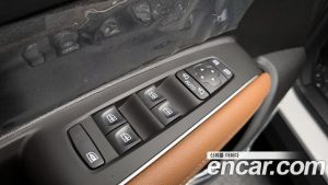 Renault-KoreaSamsung QM6 2.0 LPe RE 2WD 2026 года из Южной Кореи