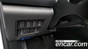 Renault-KoreaSamsung QM6 2.0 LPe RE 2WD 2026 года из Южной Кореи