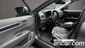 Renault-KoreaSamsung QM6 2.0 GDe RE 2WD 2026 года из Южной Кореи