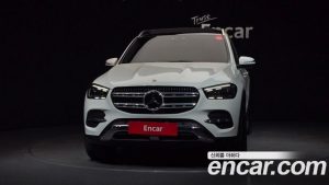 Mercedes-Benz GLE-Class GLE300d 4MATIC 2024 года из Южной Кореи