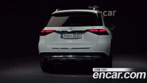 Mercedes-Benz GLE-Class GLE300d 4MATIC 2024 года из Южной Кореи